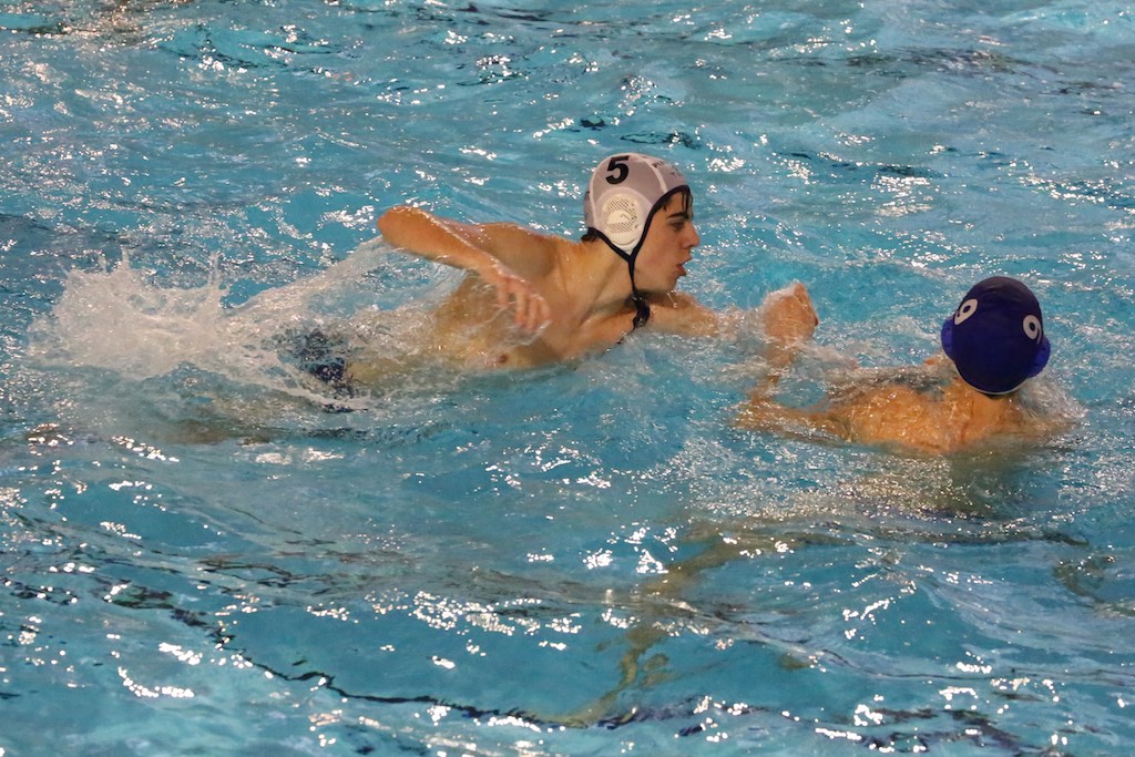 Losi in azione difensiva
